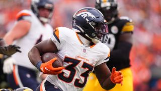 NFL Week 3 top prop bets: Javonte Williams playing catch-up (NFL). Photo by Ron Chenoy, Imagn Images