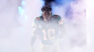 NFL Week 8 top prop bets: Tyreek’s return (NFL). Photo by Jasen Vinlove, Imagn Images