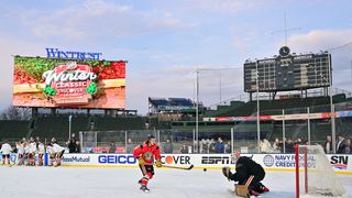 NHL best bets: Blues vs. Blackhawks in Winter Classic (NHL). Photo by Daniel Bartel, Imagn Images