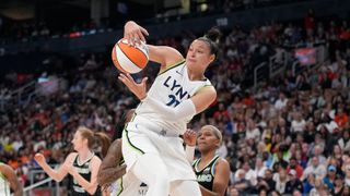 Dallas Wings vs. Minnesota Lynx prop bet: Cashing in on Kayla McBride (WNBA). Photo by John E. Sokolowski, USA TODAY Sports