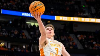 Creighton vs. Tennessee prediction: Making in-between bucks (College Basketball). Photo by Steve Roberts, USA TODAY Sports