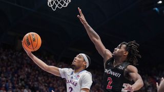 College basketball picks: Cincinnati vs. Kansas (College Basketball). Photo by Denny Medley, USA TODAY Sports