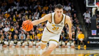 Alabama vs. Missouri best bets (College Basketball). Photo by Jay Biggerstaff, Imagn Images