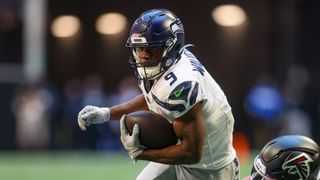 Seattle Seahawks 2025 forecast: Rock with Kenneth Walker III  (NFL). Photo by Brett Davis, Imagn Images