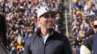 Aaron Rodgers: Projecting his Pittsburgh impact (NFL). Photo by Darren Yamashita, Imagn Images