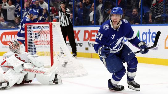 NHL best bets: Lightning at Hurricanes (NHL)